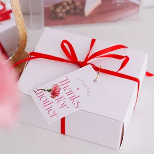 Mother's Day Gift Packaging Paper Hanging Tags Elegant Floral Carnation Cake Flower Bouquet Gift Box Labels Decoration