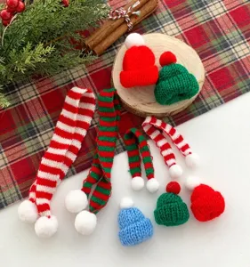 Mini gorro y bufanda de punto de Navidad para decoración de botella, bonitos accesorios festivos.