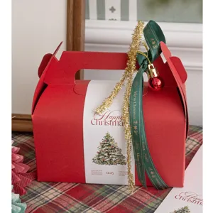 Caja de regalo de navidad paquete rojo con cinta y guirnalda para decoracion de fiesta