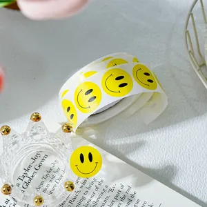 Autocollants en rouleau smiley jaune autocollants dessin anime mignons pour decor