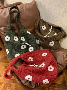 Korean style autumn winter plush flower embroidered tote bag women casual large capacity shoulder bag
