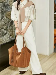 Sac cabas en suédine rétro pour femme, grand sac porté épaule pour le travail en automne.