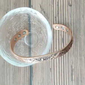 Bracciale magnetico in rame rilievo drago fenice salute polsino aperto vintage 9.5 mm