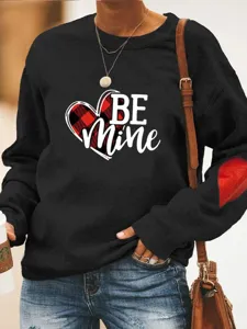 Sudadera de felpa con con manga larga estampado de corazón de San Valentín cuello redondo.