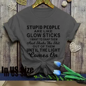 Grey short sleeve t-shirt with funny slogan print, casual crewneck top for daily wear.