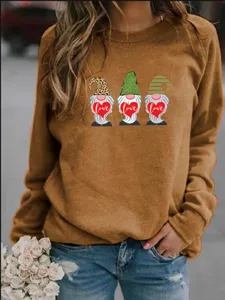 Women casual crewneck long sleeve sweatshirt with cute Valentine gnomes love graphic print top.