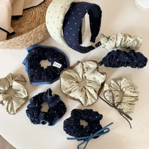 Koreaanse Stijl Stof Stippen Scrunchie Zoet Geplooid Raffelrand Haarband Marine Beige Mode Haarelastiek Voor Dames Paardenstaart Houder