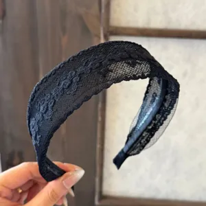 Serre-tête en dentelle noire pour femmes, bandeau élégant en tulle pour fête et style quotidien.