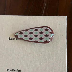 Pince à cheveux en acétate style coréen motif losanges, barrette goutte élégante femme.