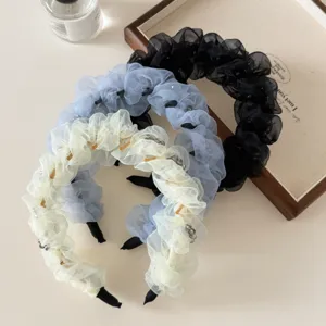 Serre-tête plissé en tulle avec perles et dents, accessoire de coiffure élégant pour femmes.