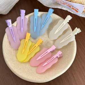 Set of colorful wavy hair clips, matte side clips for children sweet daily styling cute.