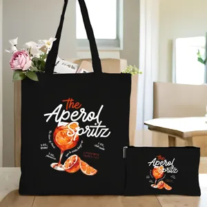 Schwarze Segeltuch Tragetasche und passendes Taschenset mit Cocktaildruck fuer Einkaeufe