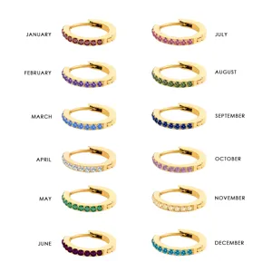 Elegantes pendientes de aro en acero titanio dorado con piedras de nacimiento, 12 pzs