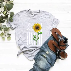 Camiseta casual de manga corta para mujer con estampado de girasol y bandera vintage.