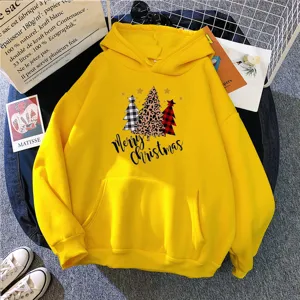 Gelber Weihnachtsbaum Hoodie Detail, festlicher Langarm Kapuzenpullover Damen und Herren.
