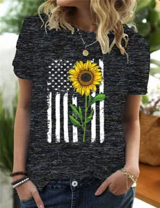 Casual Women's Heather Grey Short Sleeve T-Shirt with Sunflower US Flag Graphic Print