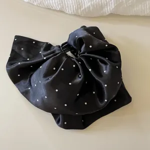 Pince à cheveux en satin à pois français élégante pince jupe nœud pour accessoires de coiffure