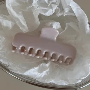 Minimalist jelly color hair claw clip, elegant French style hair accessory for daily styling.