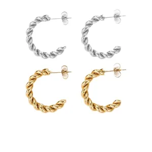 Gedraaide oorbellen creolen voor vrouwen, stijlvolle gouden en zilveren oorknopjes set.