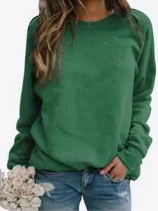 Casual solid green long sleeve crewneck sweatshirt for women, comfortable daily wear detail view.