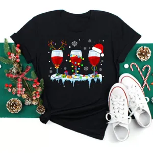 Christmas wine glass graphic print short sleeve black T-shirt for women and men holiday top