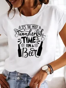 Λευκό κοντομάνικο t-shirt γυναικείο με στάμπα χριστουγεννιάτικης μπύρας, casual top.