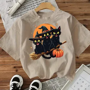 Styláto gynaikeío t-shirt me stámpa maúri gáta kaí kapélo mágissas gia Halloween