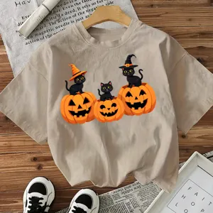 Beige Halloween T-shirt με χαριτωμένα μαύρα γατάκια και κολοκύθες κοντό μανίκι.