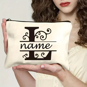 Trousse de maquillage personnalisée en toile avec motif de lettre et nom sur mesure.