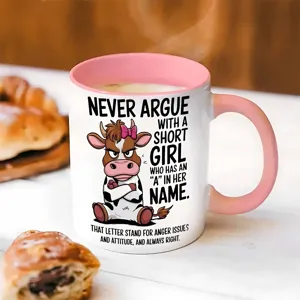Taza de café de cerámica con divertido diseño de vaca y asa rosa para uso diario y regalo