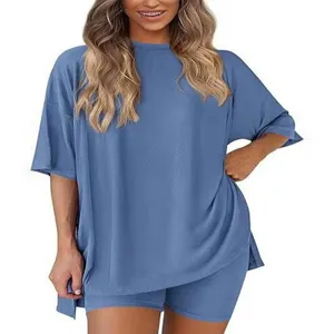 Casual loose solid color short sleeve top and shorts two piece set for women summer.