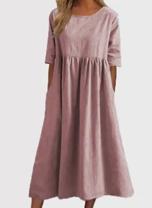 Detalles del vestido maxi informal de lino liso holgado con bolsillos y mangas medias.