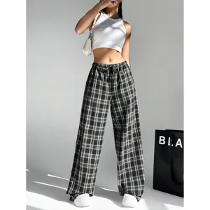 Women casual loose wide leg plaid trousers, comfortable high waist streetwear fashion pants.