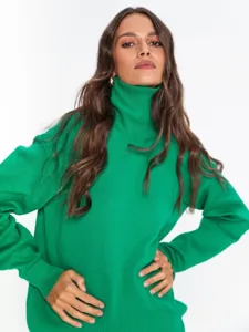 Women's green loose turtleneck sweater, autumn winter casual long sleeve knitwear top.