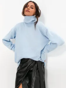 Women's Casual Loose Turtleneck Sweater Soft Viscose Blend Knitwear Solid Color Drop Shoulder Long Sleeve Pullover Top