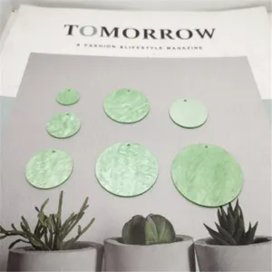 Grüne Acryl Marmor Muschel Rundscheiben Anhänger mit Löchern für handgemachte DIY Schmuck Basteln.