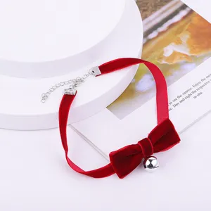 Collier ras de cou en velours rouge avec noeud et petite cloche pour accessoire sexy