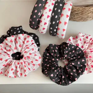 Set de coleteros y diademas con estampado de corazones estilo coreano, accesorios de pelo.