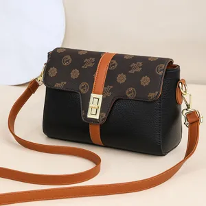 Sac bandoulière rétro classique pour femme en cuir PU avec serrure chic pour usage quotidien.