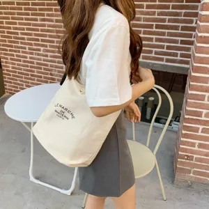 Borsa shopper in tela casual da donna, elegante borsa a tracolla con stampa di lettere quotidiana.