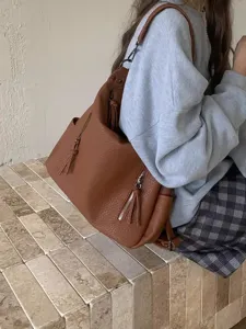 Korean retro brown hobo shoulder bag for women, stylish vintage PU leather crossbody handbag.