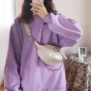 Trendy white waist bag with chain stylish chest bag casual crossbody bag for women daily