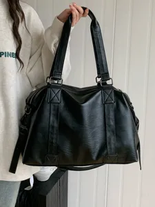 Black large capacity travel tote bag, PU leather shoulder messenger luggage bag for daily use.