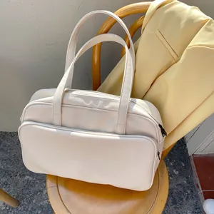 White large capacity shoulder bag for women, stylish travel tote and casual daily handbag.