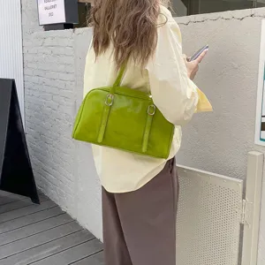 Stylish green shoulder bag for women, retro underarm bag, trendy daily commuter handbag