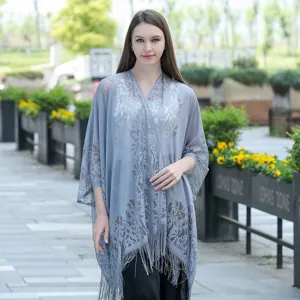 Élégant châle kimono en dentelle grise pour femmes, gilet cardigan floral anti-UV.