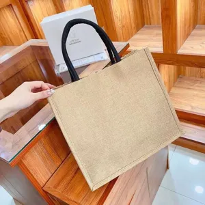 Grote jute shopper tas voor dames, minimalistische schoudertas voor dagelijks woon-werkverkeer.