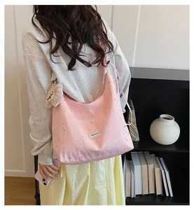 Pink star print hobo bag detail shot, sweet style large capacity casual tote bag view.