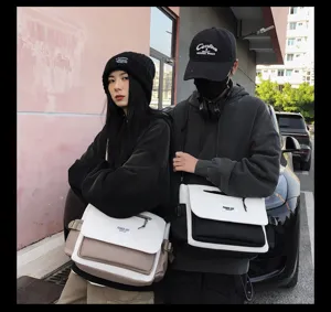 Unisex nylon messenger bag large capacity casual shoulder bag for student daily commuter use