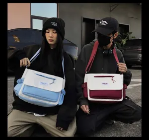 Korean style nylon messenger bag, large capacity casual canvas shoulder bag for students.